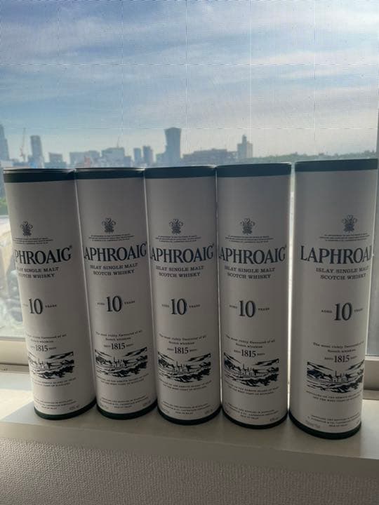 LAPHROAIG10years 700ml、40℃、12本セット♡