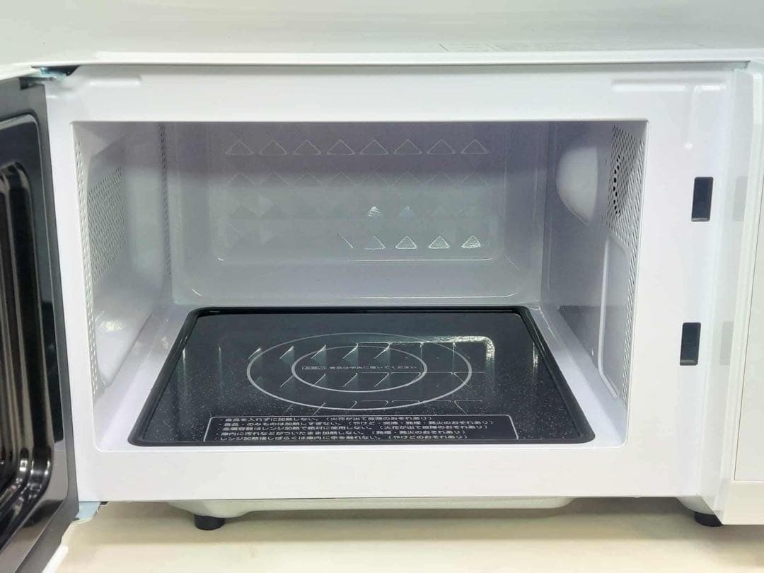 アイリスオーヤマ 電子レンジ KMB-F186-W 2024年製