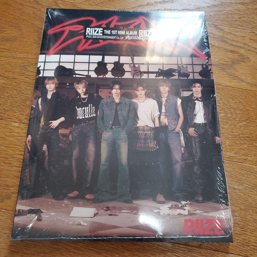 RIIZE The 1st Mini Album RIZING 4形態