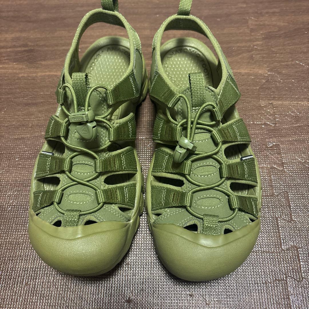 KEEN AMMZ オリーブ色 スポーツサンダル