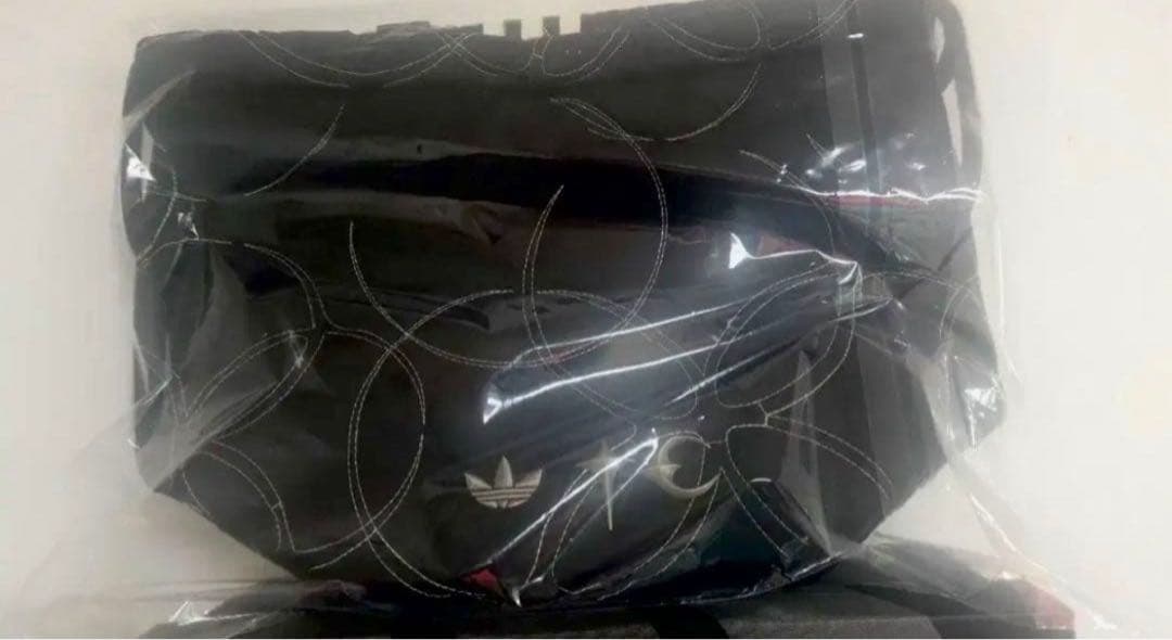 adidas THUG CLUB パデット バッグ