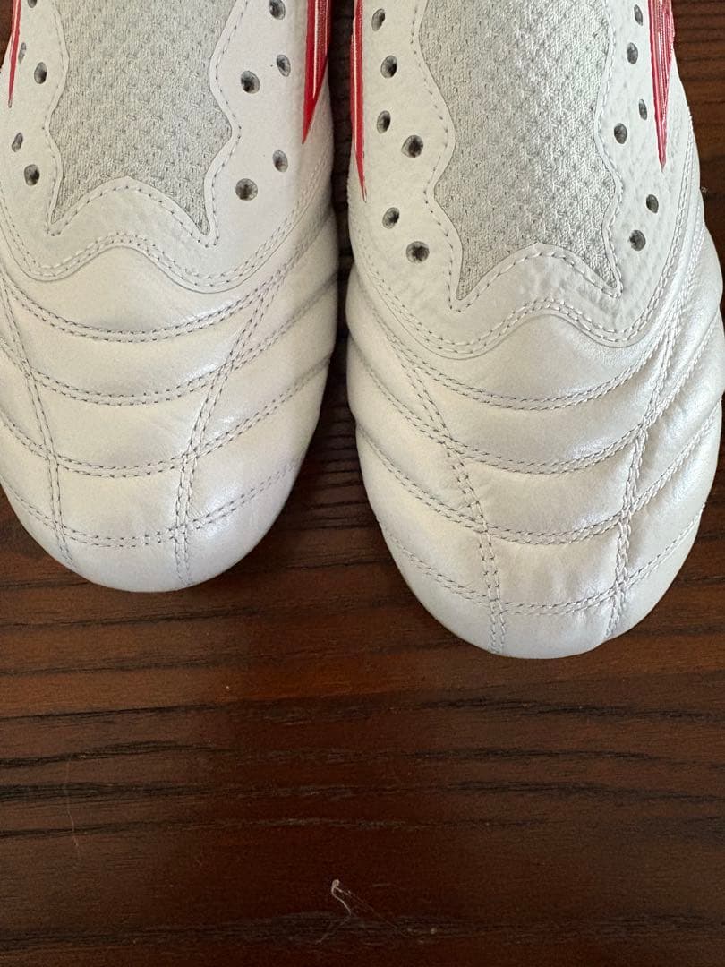 ミズノ　モレリアNEO 4β JAPAN 限定カラー　25cm