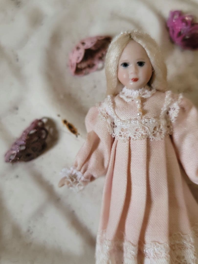 アンティーク　ヴィンテージ　ビスクドール ミニョネット　9㌢ドール