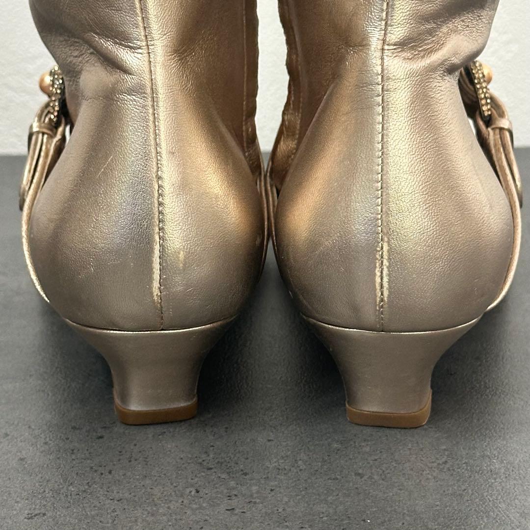 未使用✨Salvatore Ferragamo レザー　ロングブーツ　ゴールド
