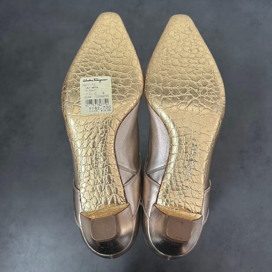 未使用✨Salvatore Ferragamo レザー　ロングブーツ　ゴールド