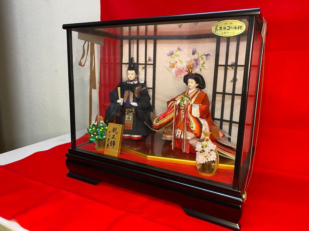 東京久月　雛人形　立親王ガラスケース飾り・間口約４８×奥行約３３×高さ約４３㎝