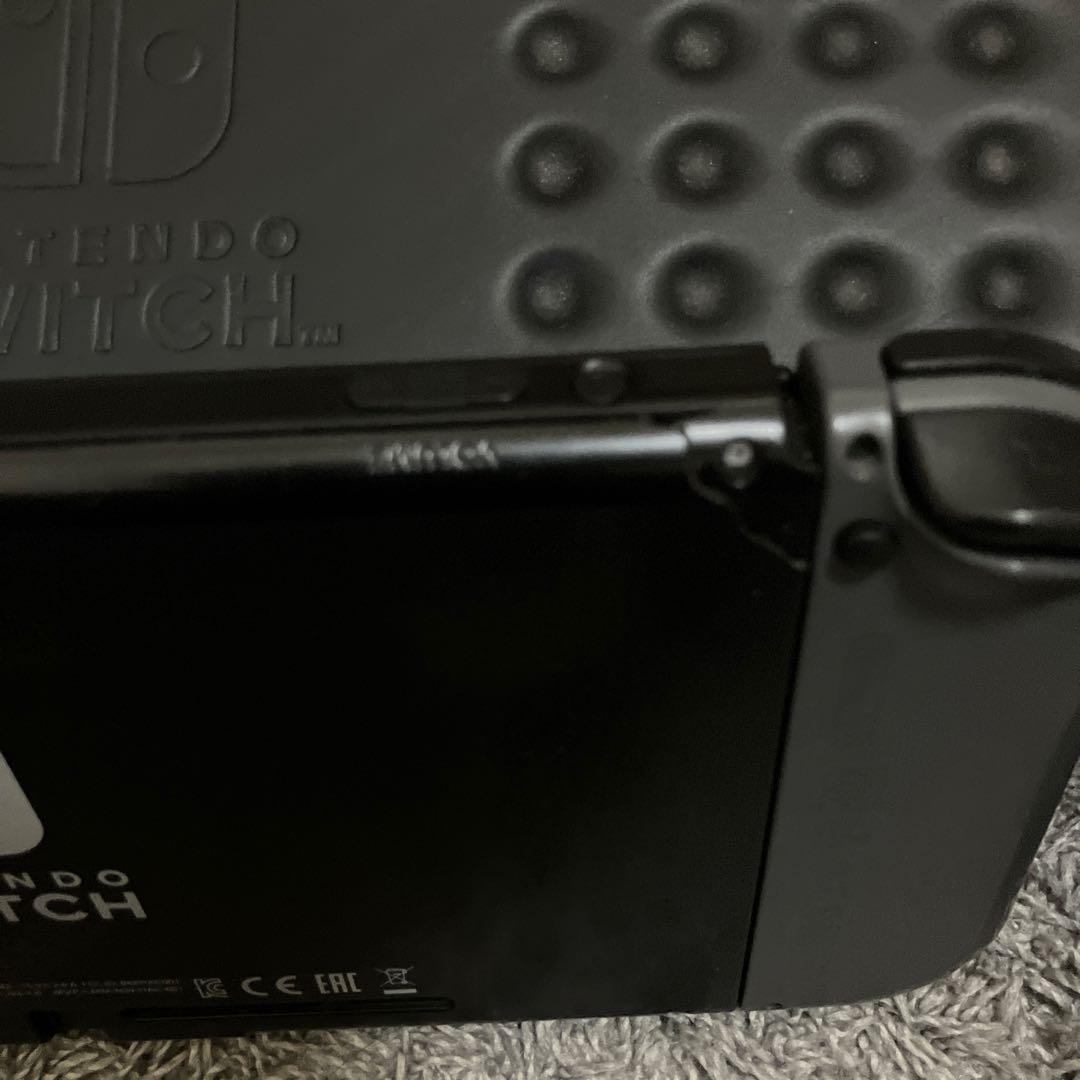 Nintendo Switch 本体　新型