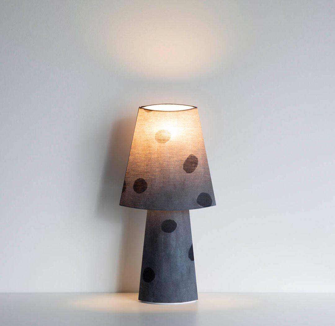 Weeksdays RATTA RATTARR スタンドライト(黒いてん)