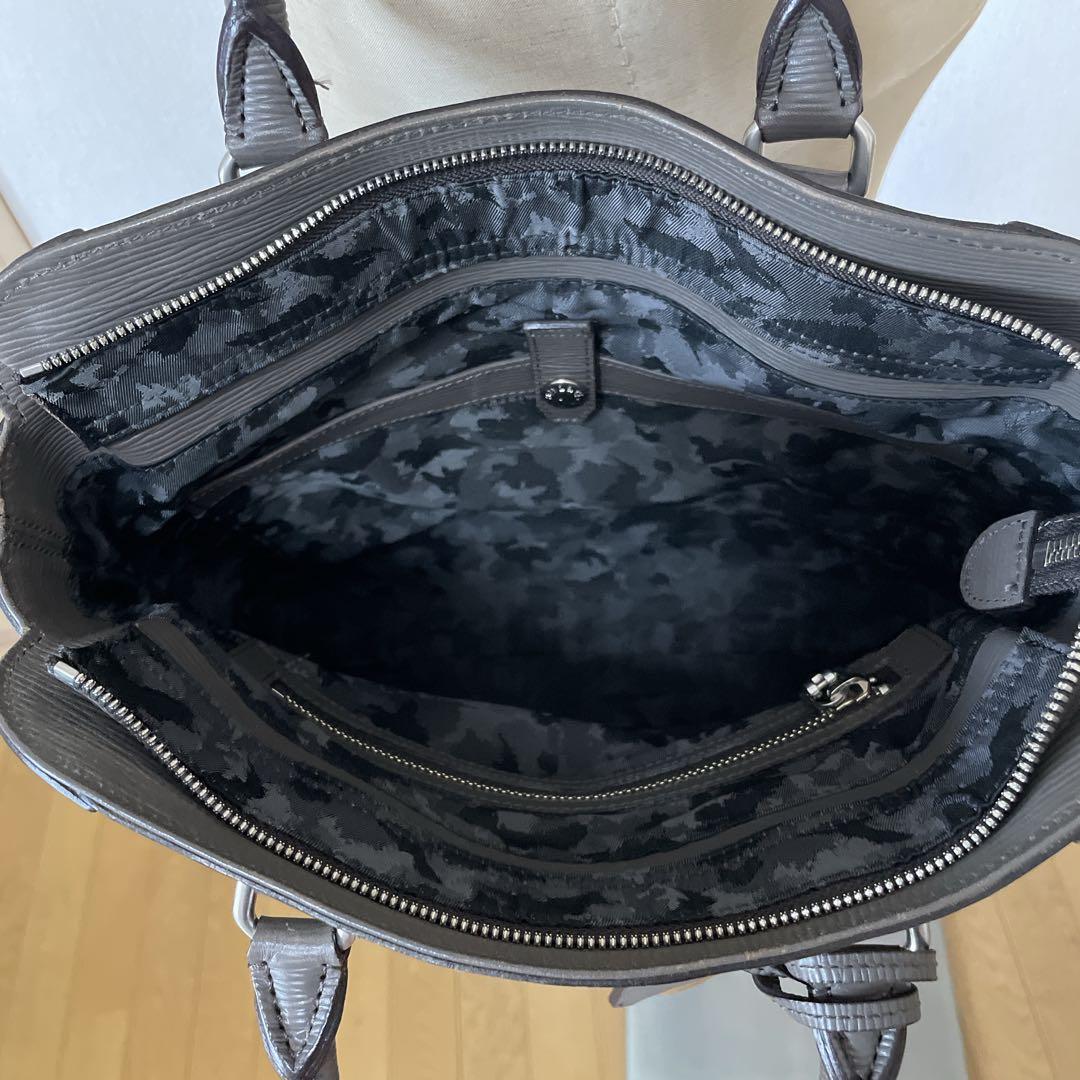 アニアリaniary 2WAYブリーフケース16-02002ウェイブレザー中古