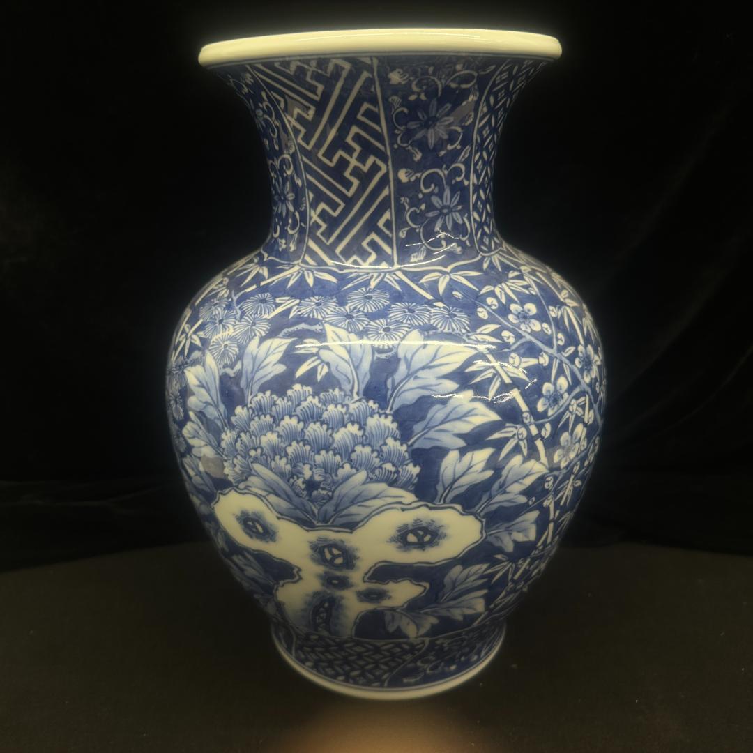 三川内焼 平戸祐祥 染付梅松竹花文祥瑞花瓶