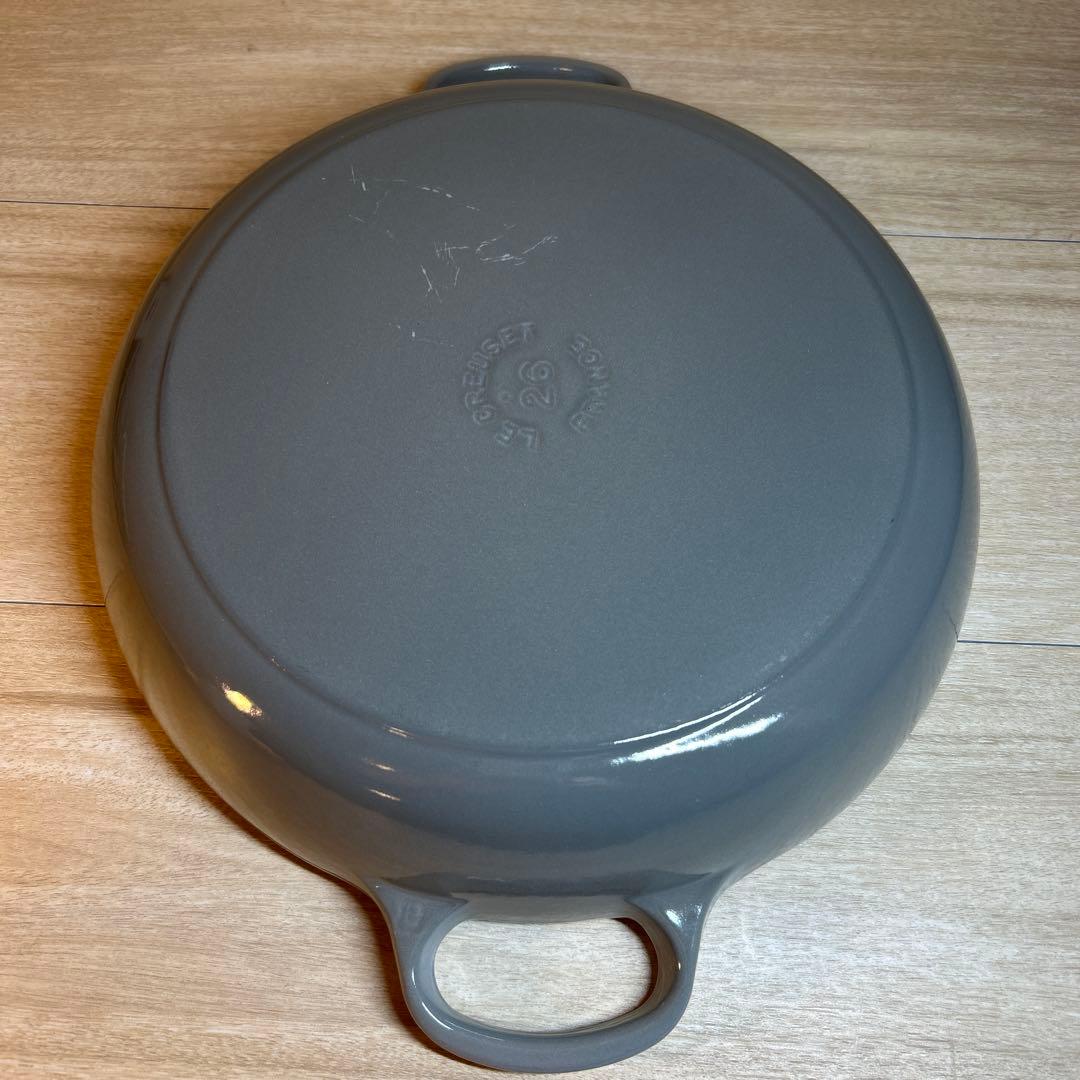 ルクルーゼ　ビュッフェ・キャセロール　26cm ミストグレー　グレー　両手鍋