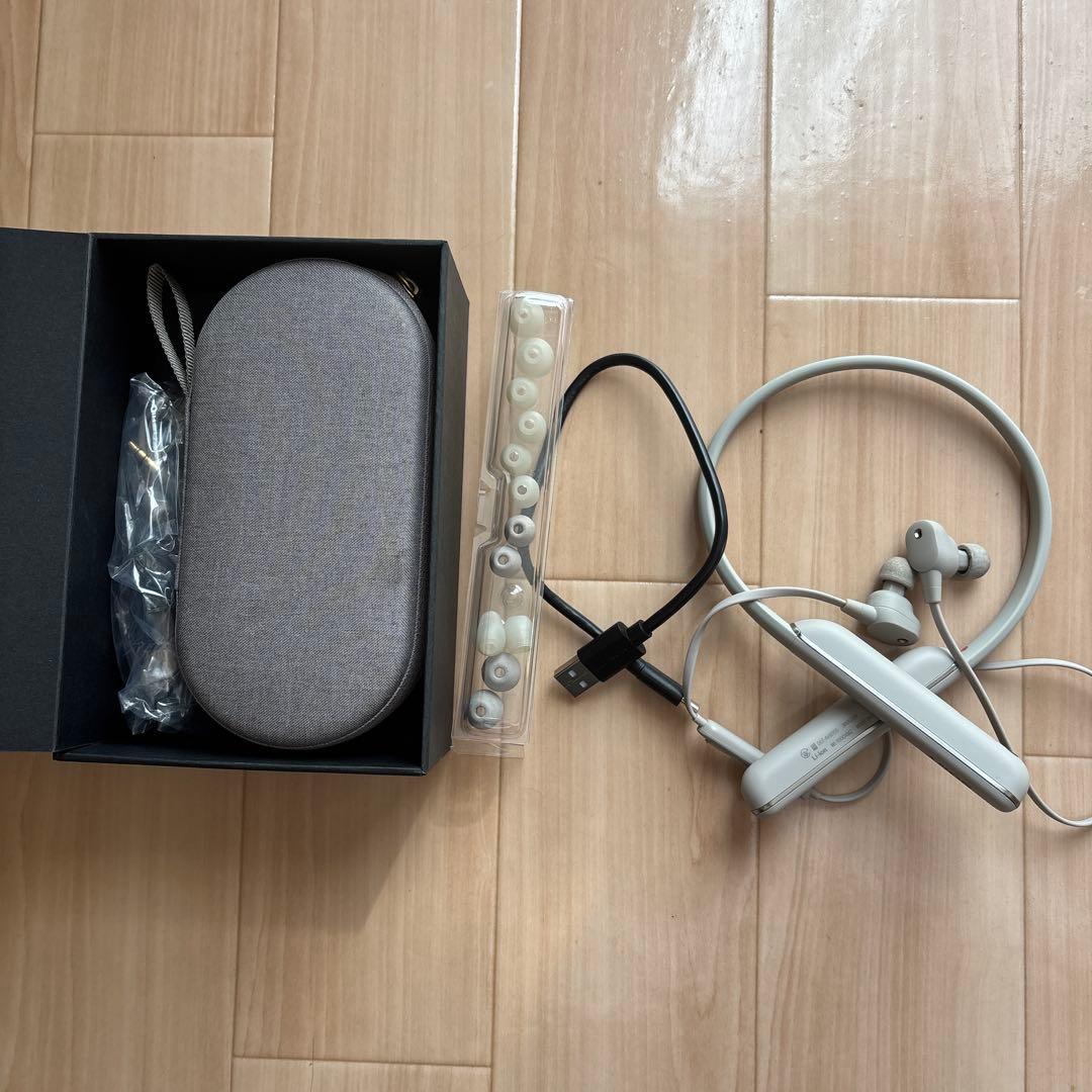 SONY WI-1000XM2 ワイヤレスイヤフォン