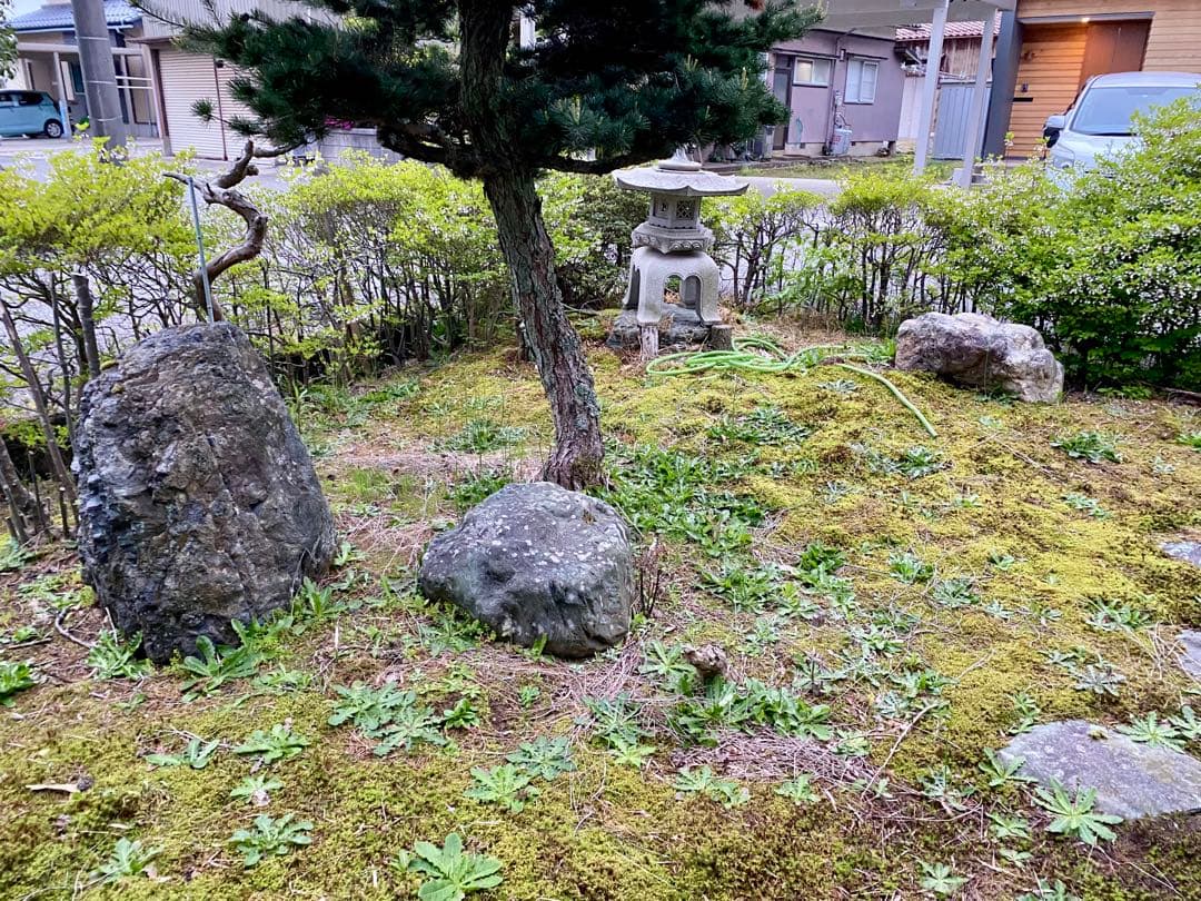 自然石 灰色 庭石3点セット！ 【石川県引き取り限定】まとめ割