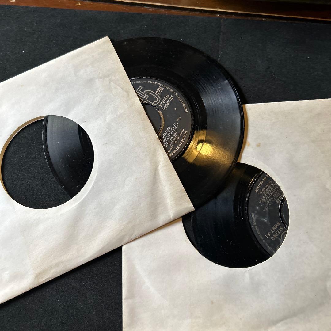 UKオリジナル2枚組シングル盤ザビートルズ/マジカルミステリーツアー