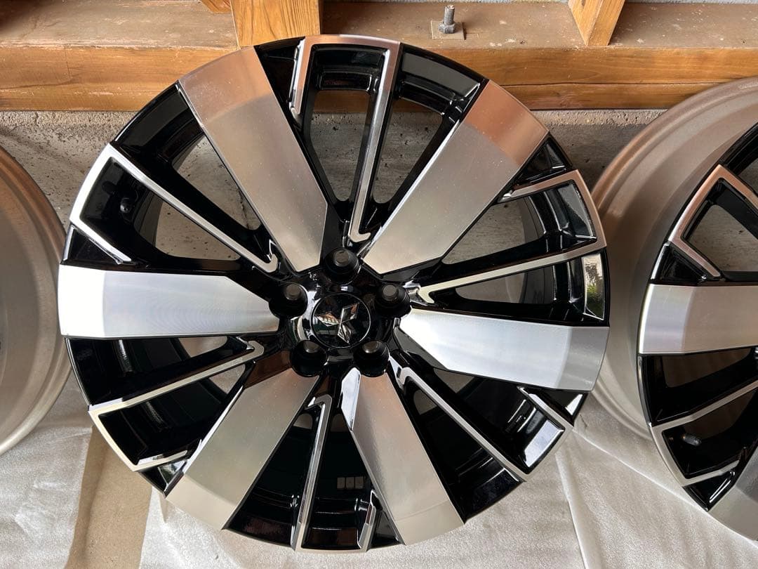 【まこと】さま専用(4ー4) アウトランダー 純正ホイール 4本セットの4本目