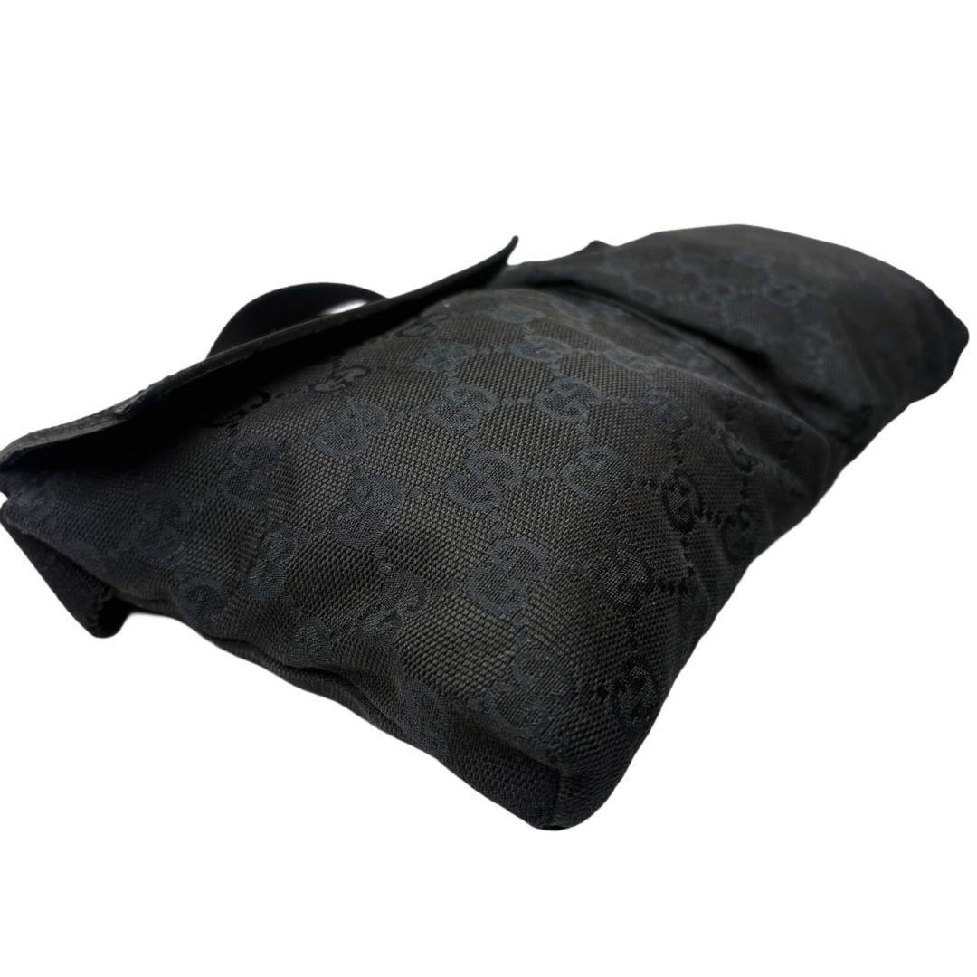 051 美品 GUCCI ボディバッグ ウエストポーチ t5