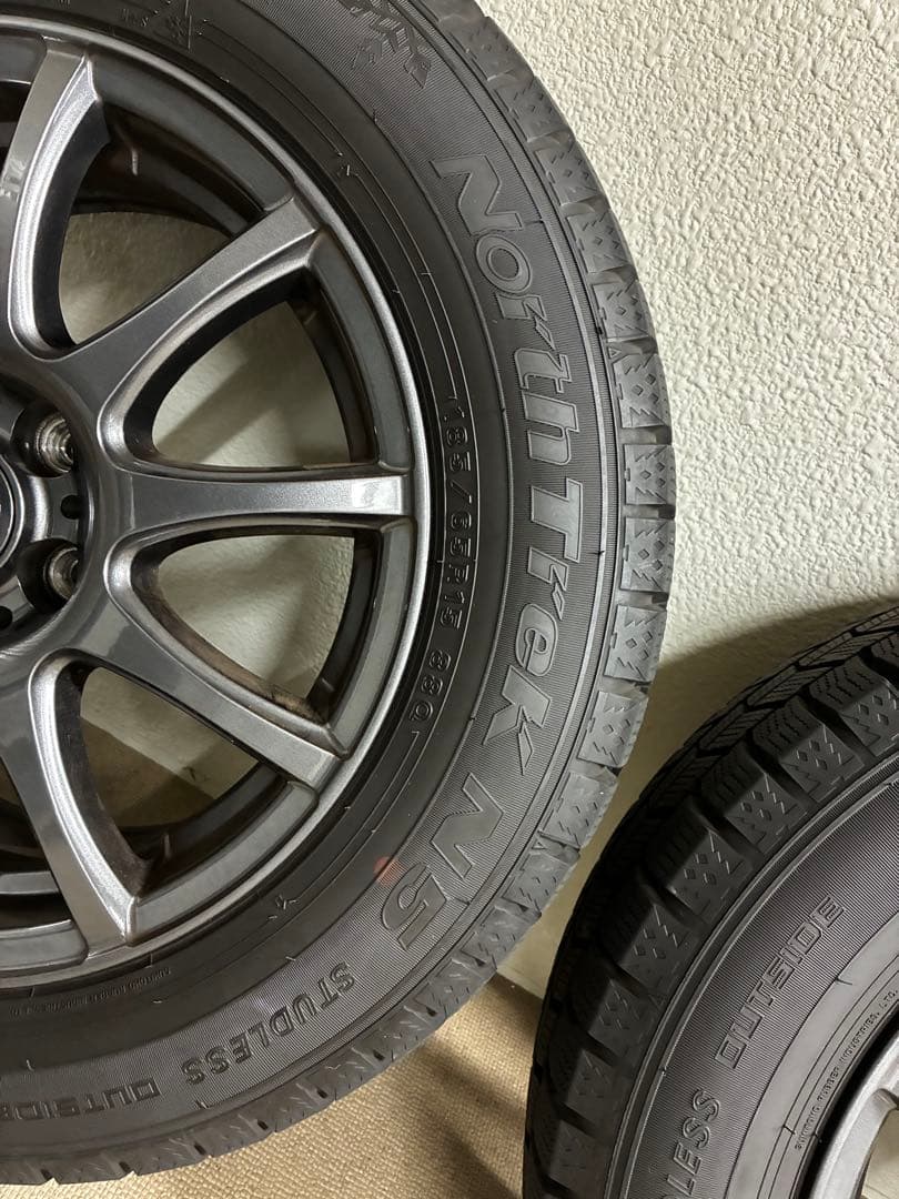 t*n様 15インチスタッドレスタイヤホイールセット North Trek N5