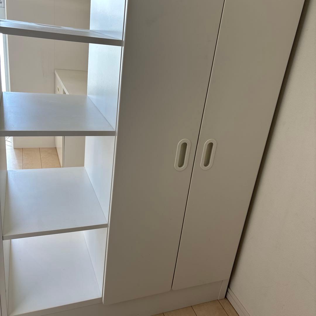 【東京23区引き取り限定】　IKEA ロフトベッド白　 机＆椅子＆間接照明