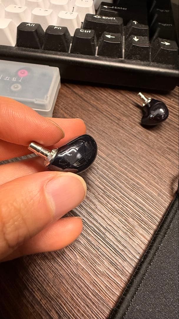 Shure SE846 有線イヤホン ケーブル付き