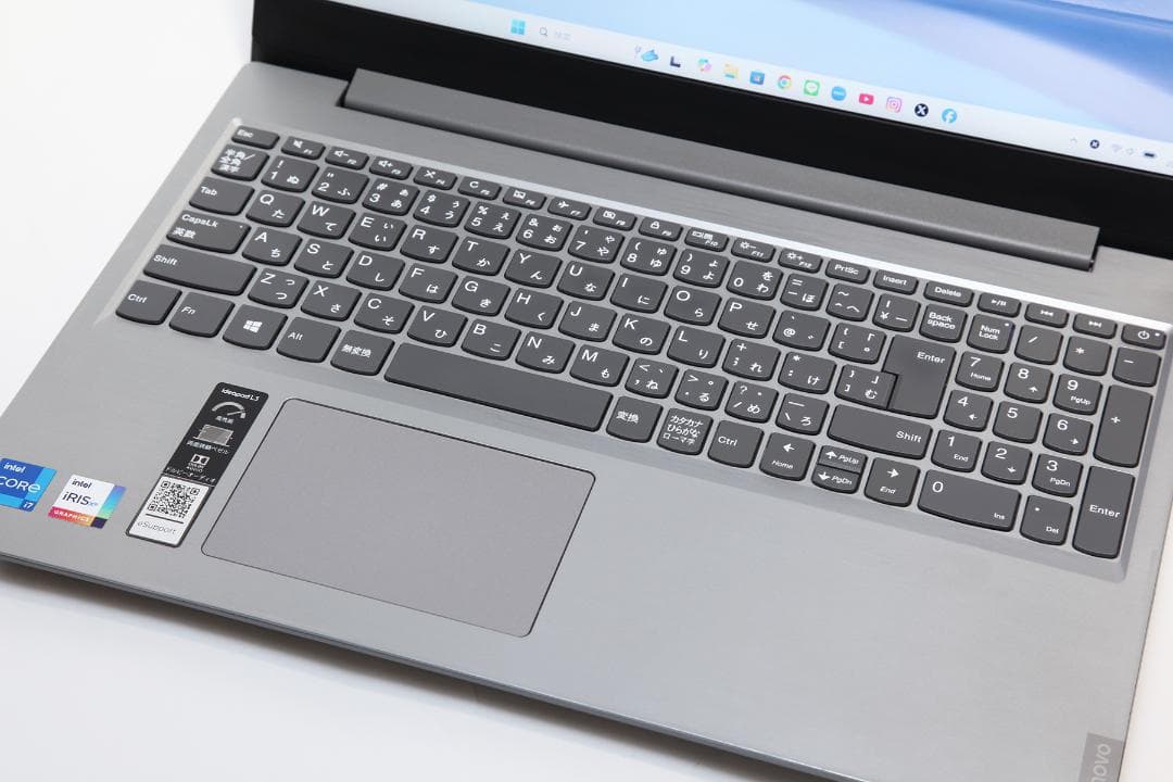 【美品／高性能Core-i7／Office付】Lenovo IdeaPad