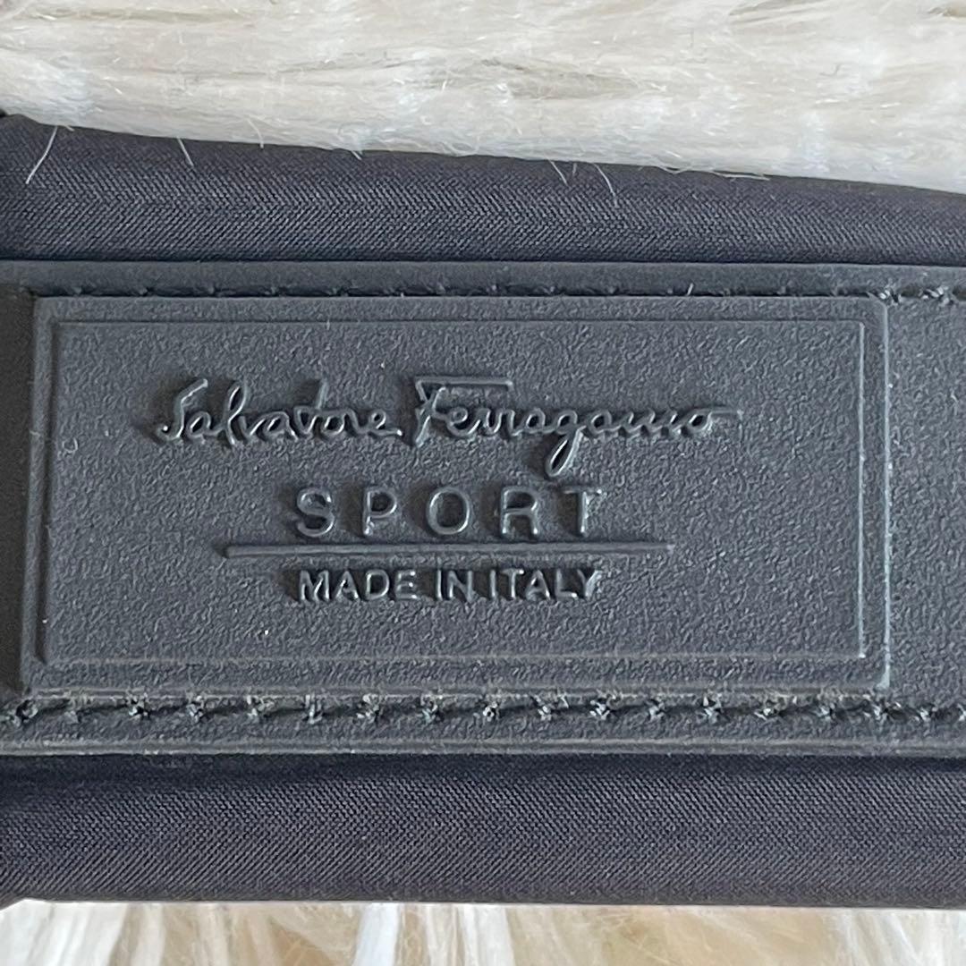 美品★サルヴァトーレフェラガモ スポーツ ワンショルダーバッグ ブラック