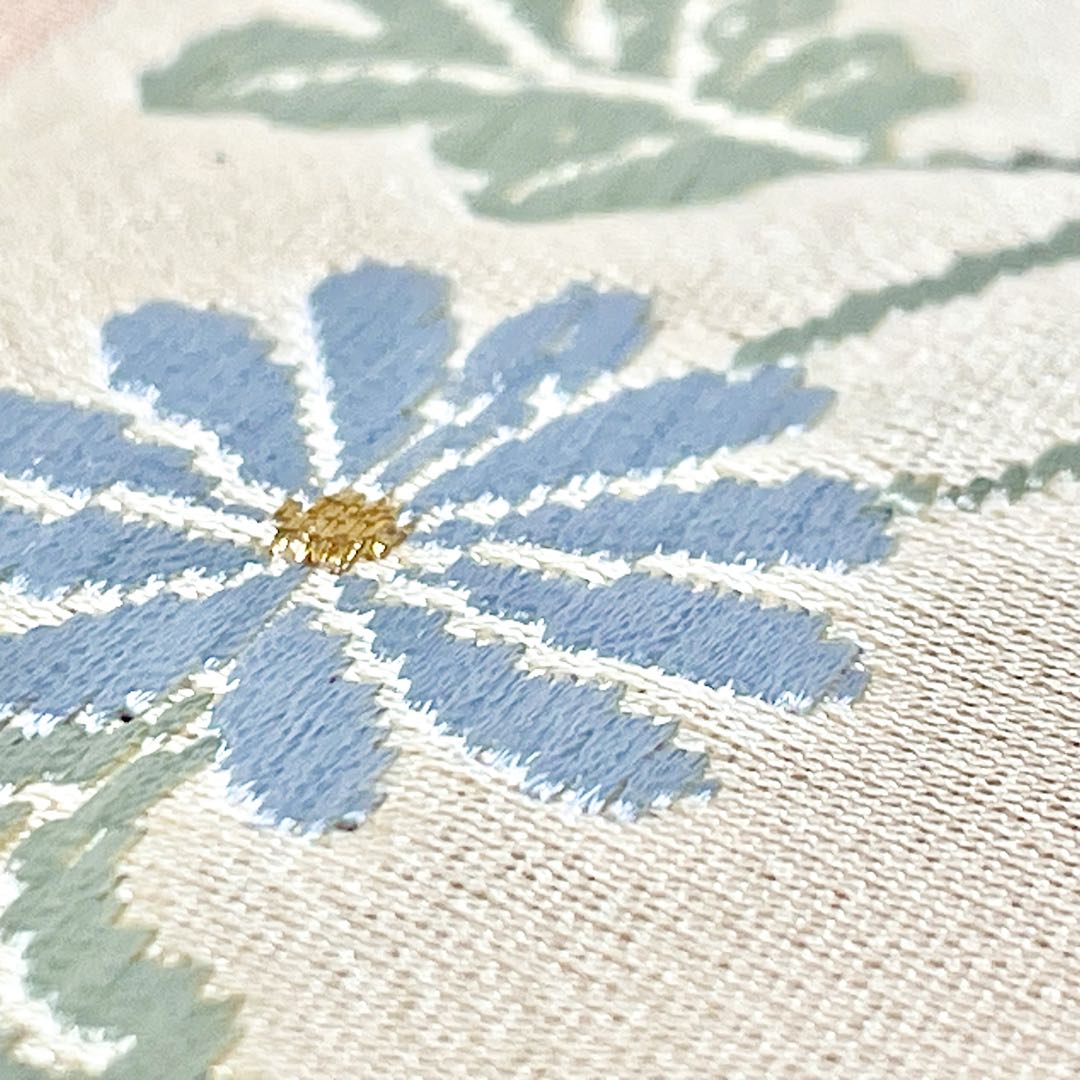 未使用［ 名古屋帯/ポリエステル ］東レシルック　生成り　菊　霞　芝草　洗える
