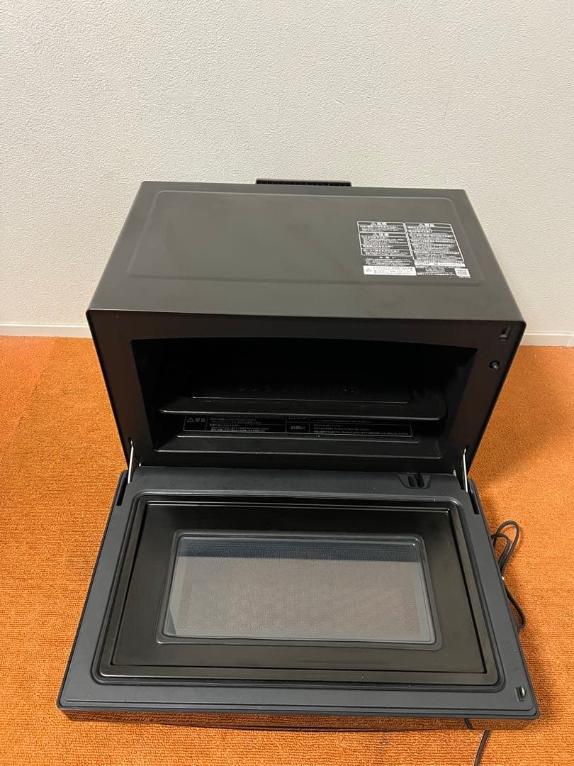 美品 東芝 2023年製 1000W 石窯ドーム 庫内容量 26L