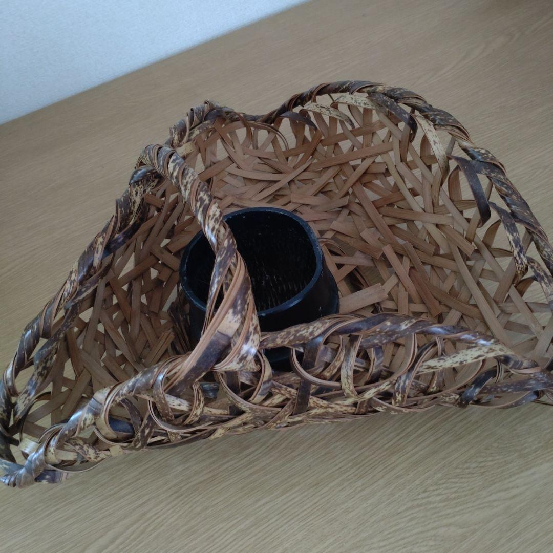 【希少価値！】虎斑竹の花籠 生花用　置物 専用の花瓶剣山付き 専用箱なし