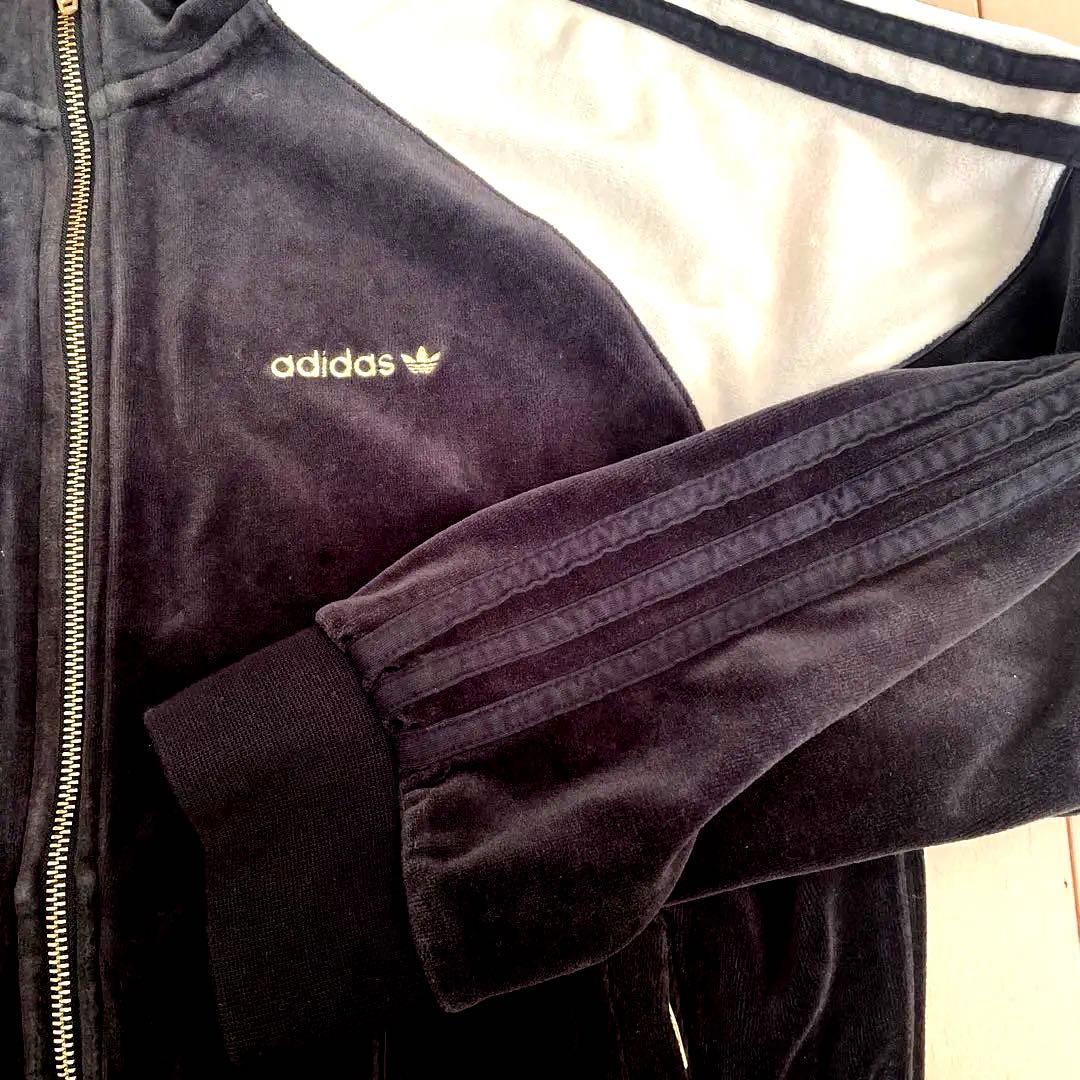 【極希少】アディダス ベロアトラックジャケット　ブラック×オフホワイト