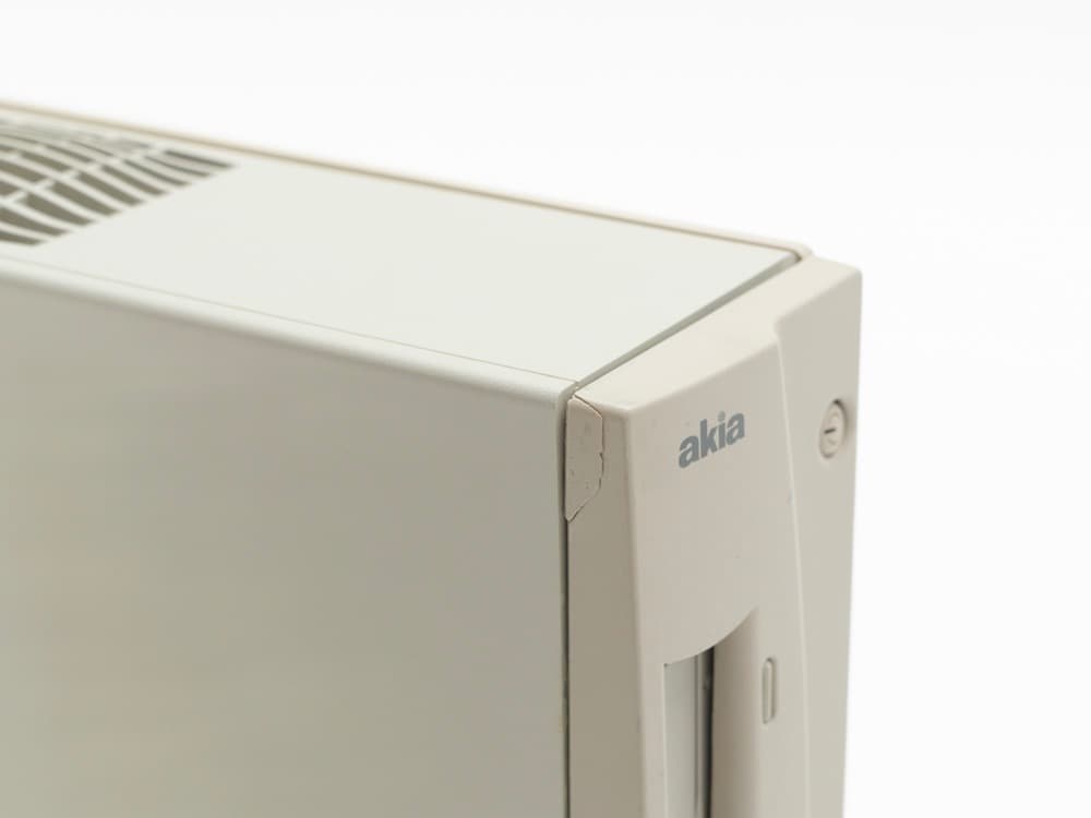 akia MicroBook Power 603e/240 MacOS互換機