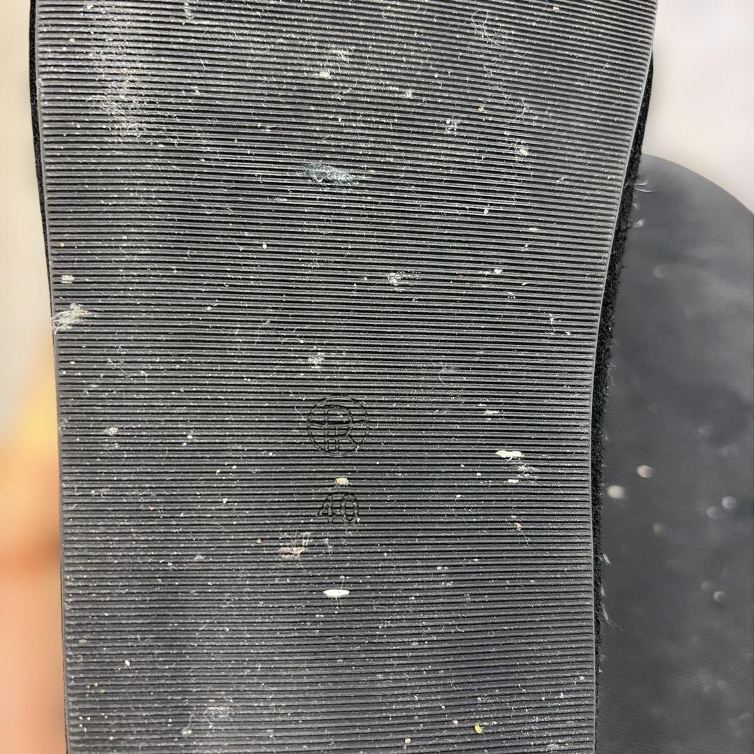 The Row 黒 スエード サボサンダル