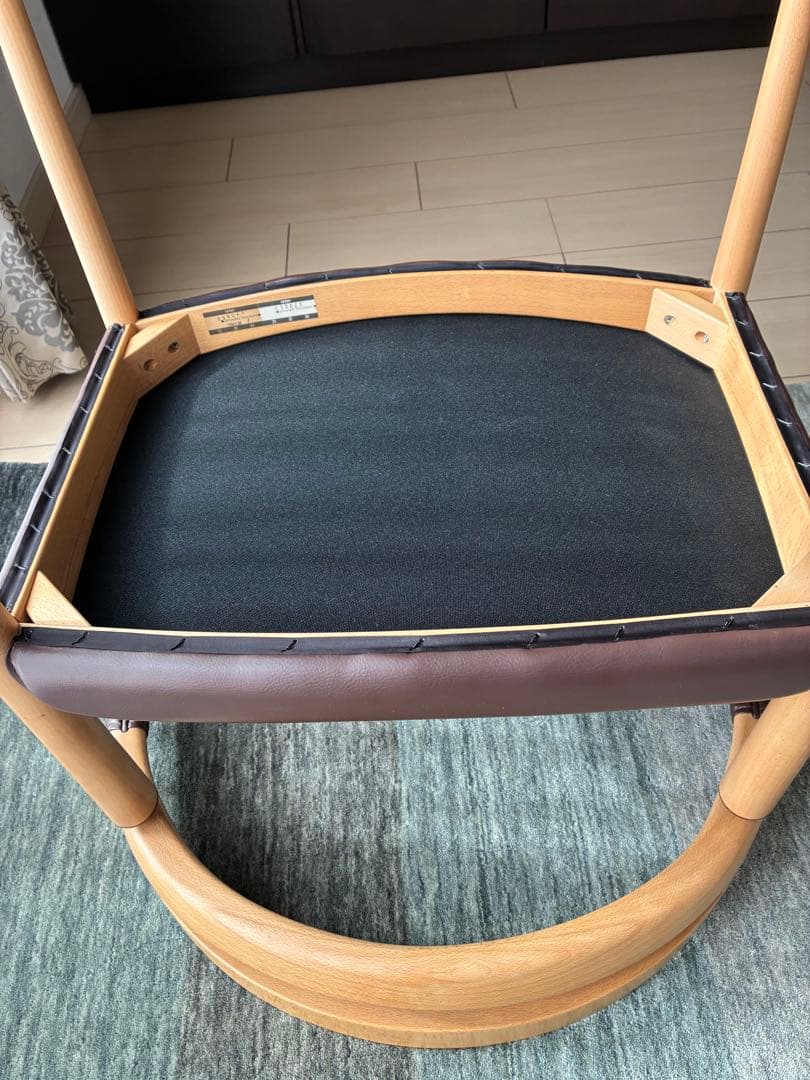 日進木工　ダイニングチェア　SOLA NC-002-B