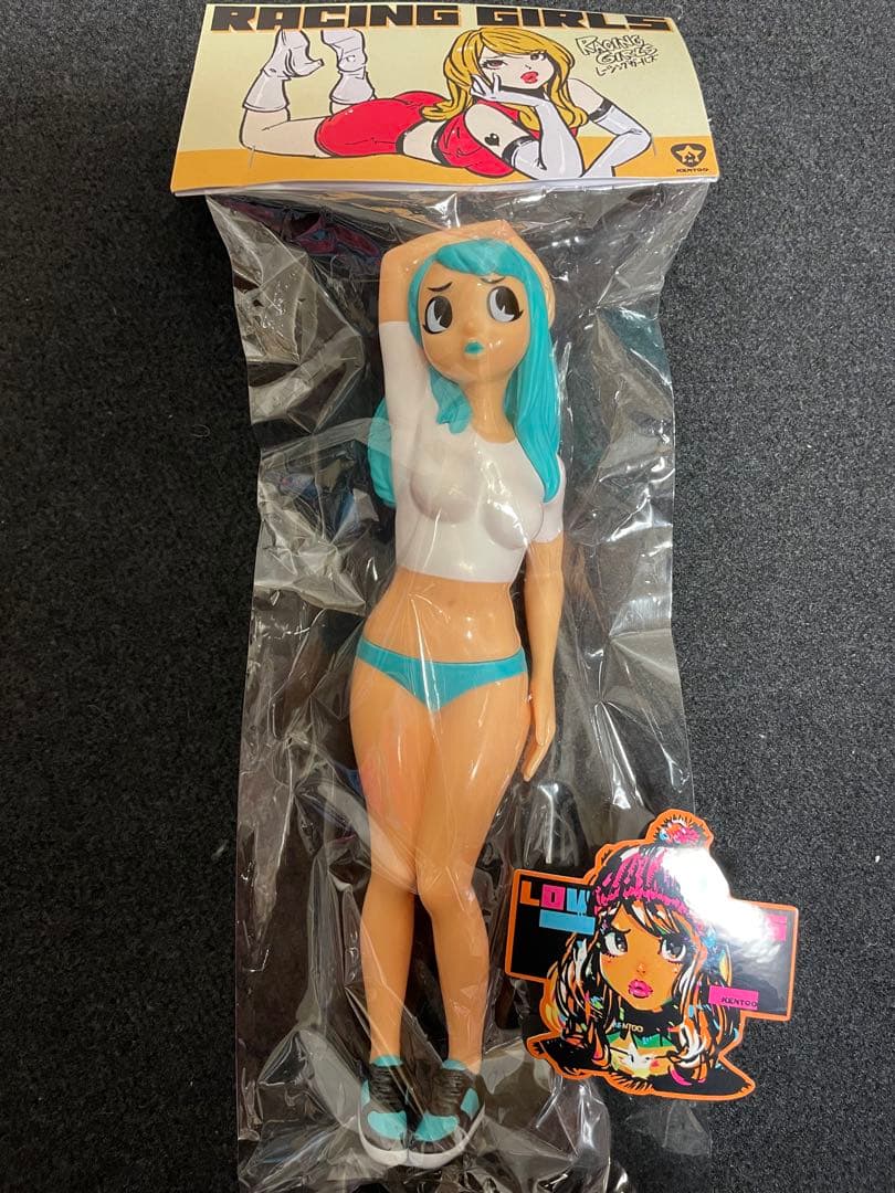 ステッカー付 KENTOO Sneaker Girls ソフビ フィギュア