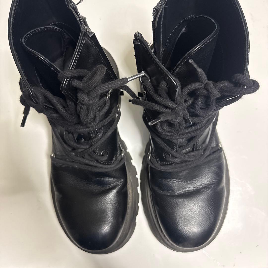 ボリュームレースアップブーツ　Zara