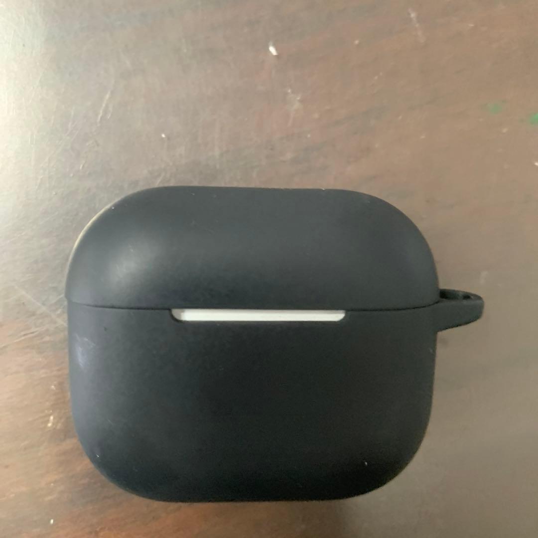 AirPods本体 ブラック