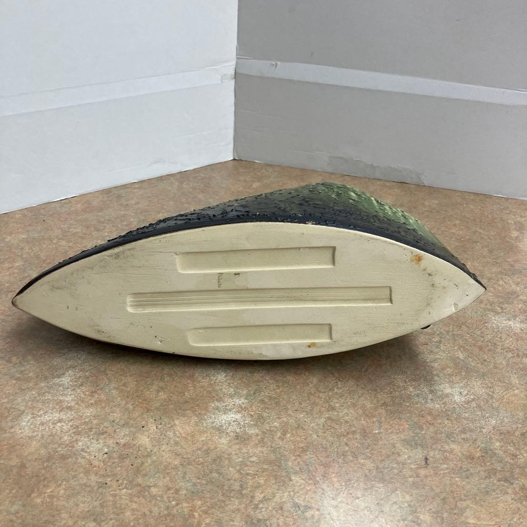 信楽焼手造り花器黒ビードロ波目