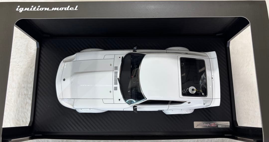 1/18ミニカー　イグニッションモデル　240Z フルワークス【新品】ホワイト