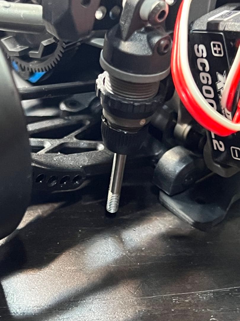 TEAM ASSOCIATED DC10 ドリフトカー