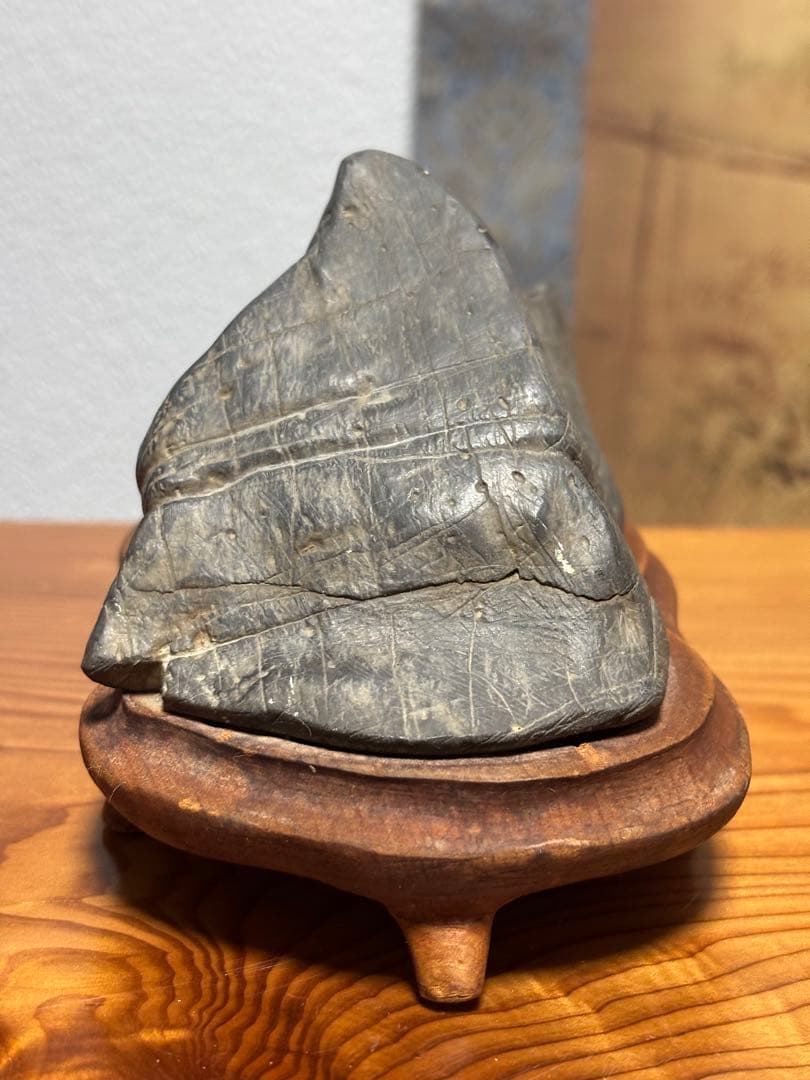 神居古潭石 真黒石 遠山 旭岳 観賞用 水石 台座付