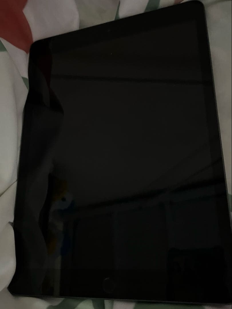 Apple iPad 第8世代 スペースグレー Wi-Fi 32GB