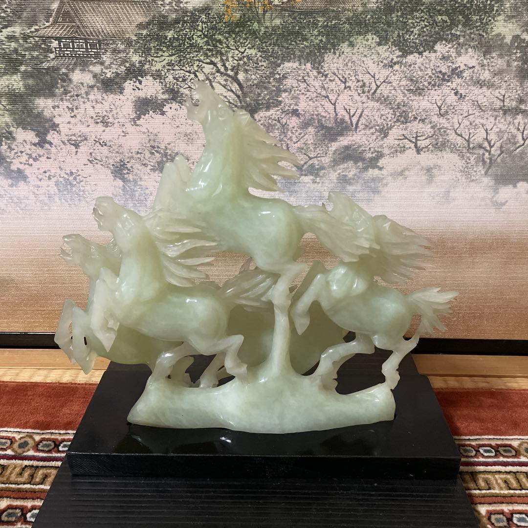 翡翠　五頭馬