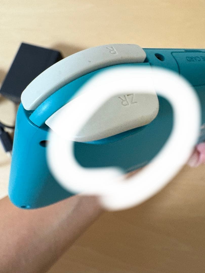 Nintendo Switch liteターコイズブルー　本体・充電AC付き