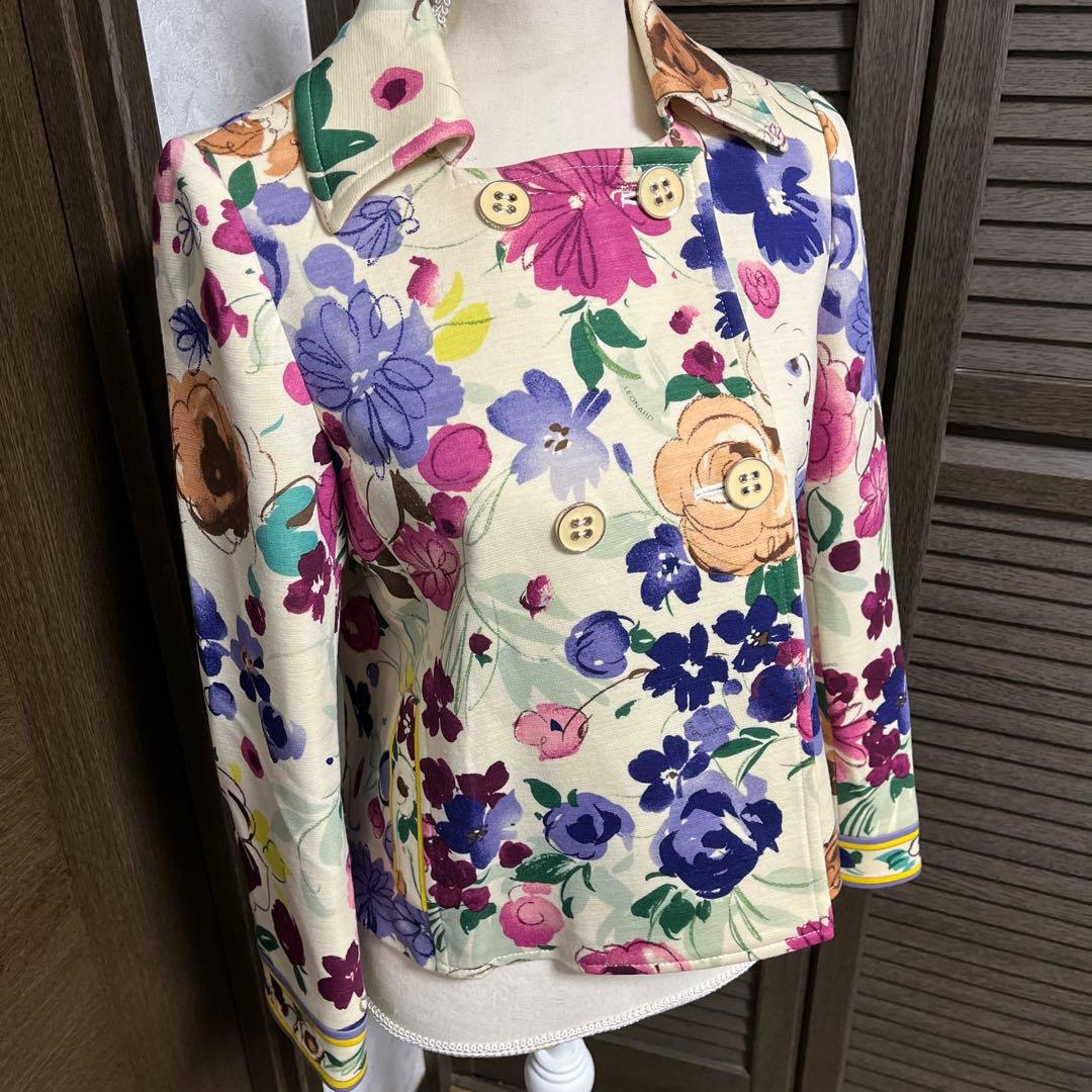 美品　LEONARDレオナール　ジャケット フラワー　花