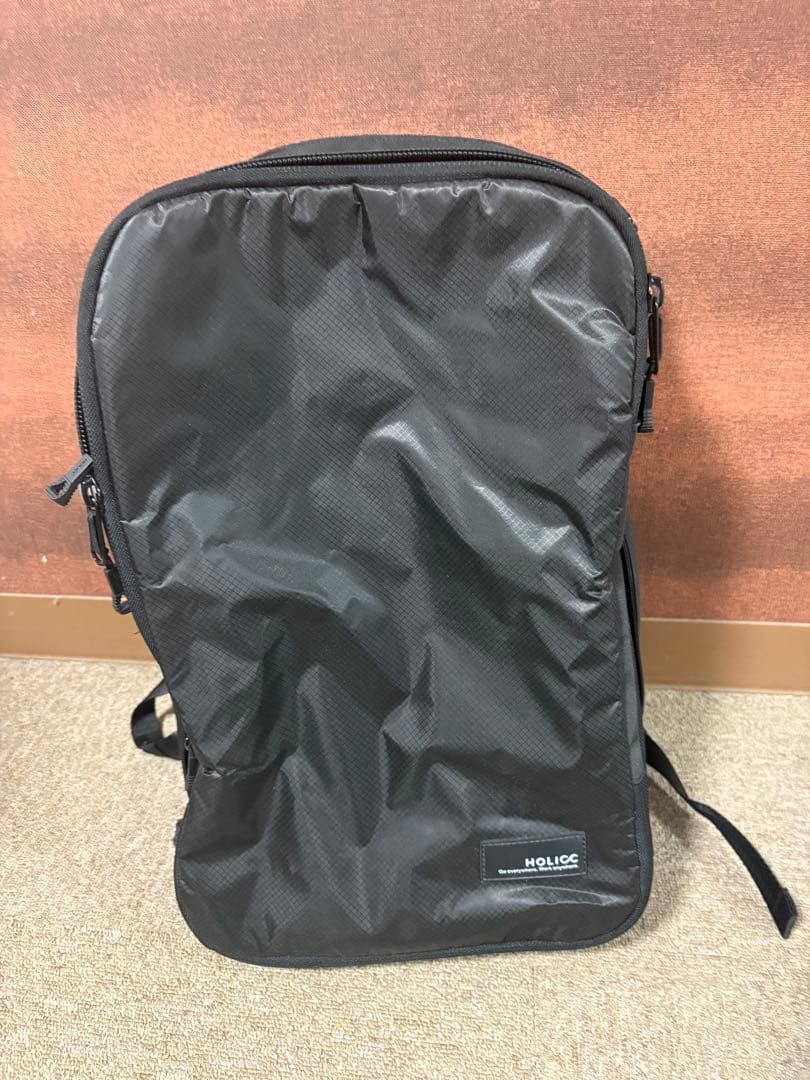 備品　HOLICC One ブラックリュック