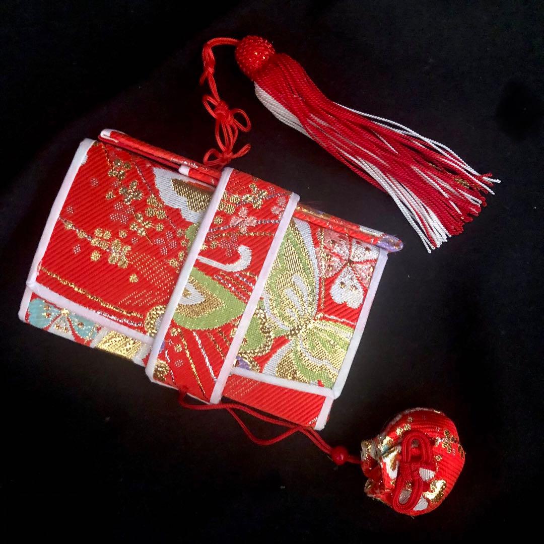 【正絹】七五三　7歳　暈し　舞蝶　四つ身　着物　作り帯　セット　女の子　753