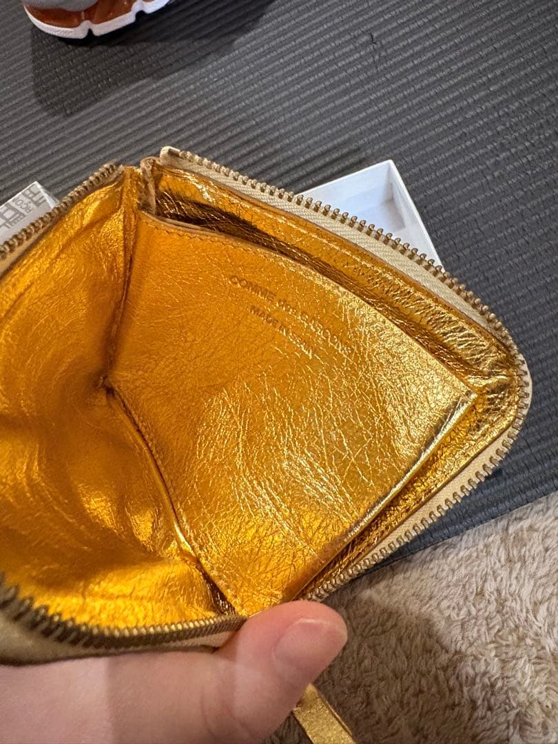 Comme des Garçons ゴールドケース SA3100G