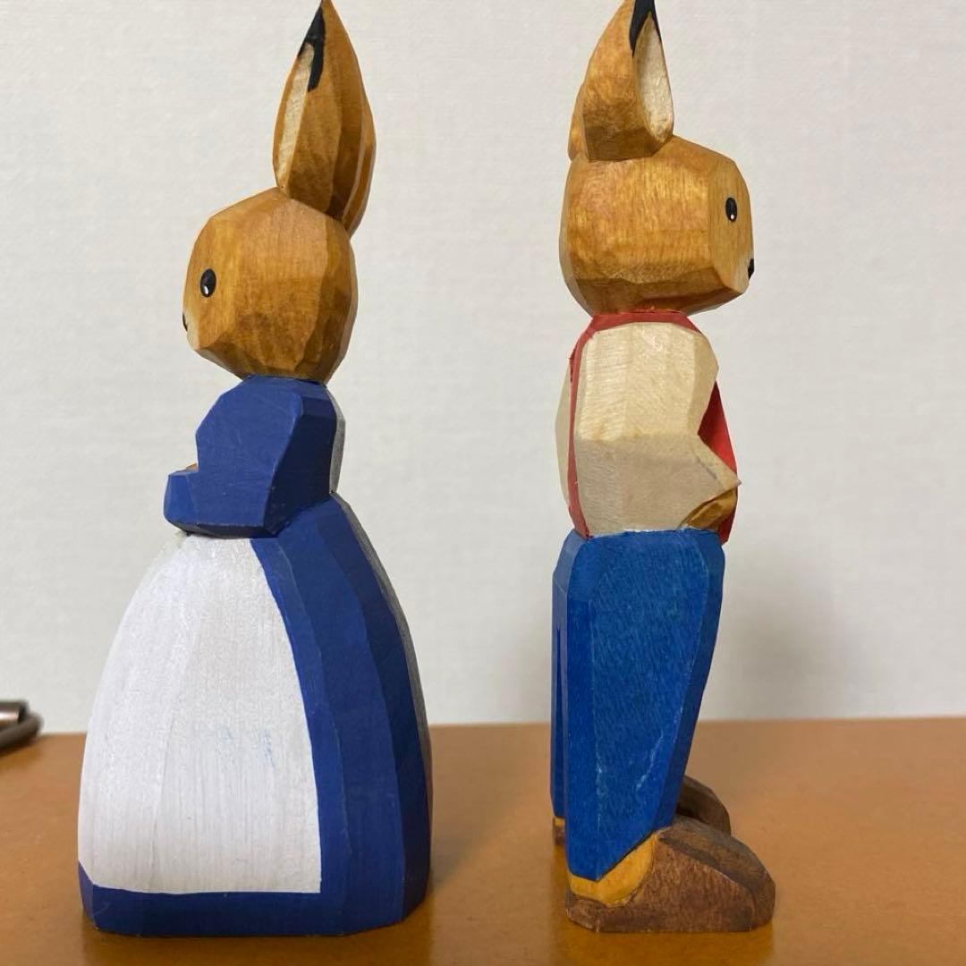 ドイツ製　ザイフェン　エルツ　木彫りの人形　木製　オブジェ　イースター