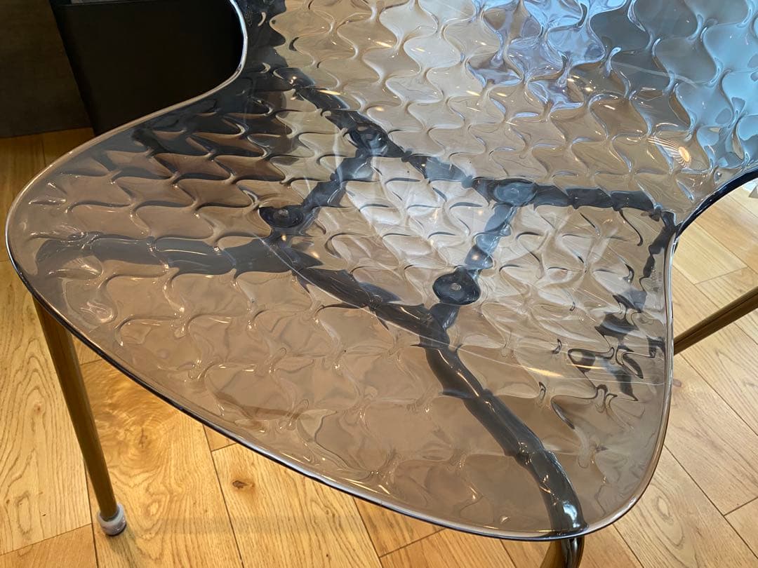 引き取り限定！カリガリス　サントロペ　チェア　スモークグレー　2脚セット