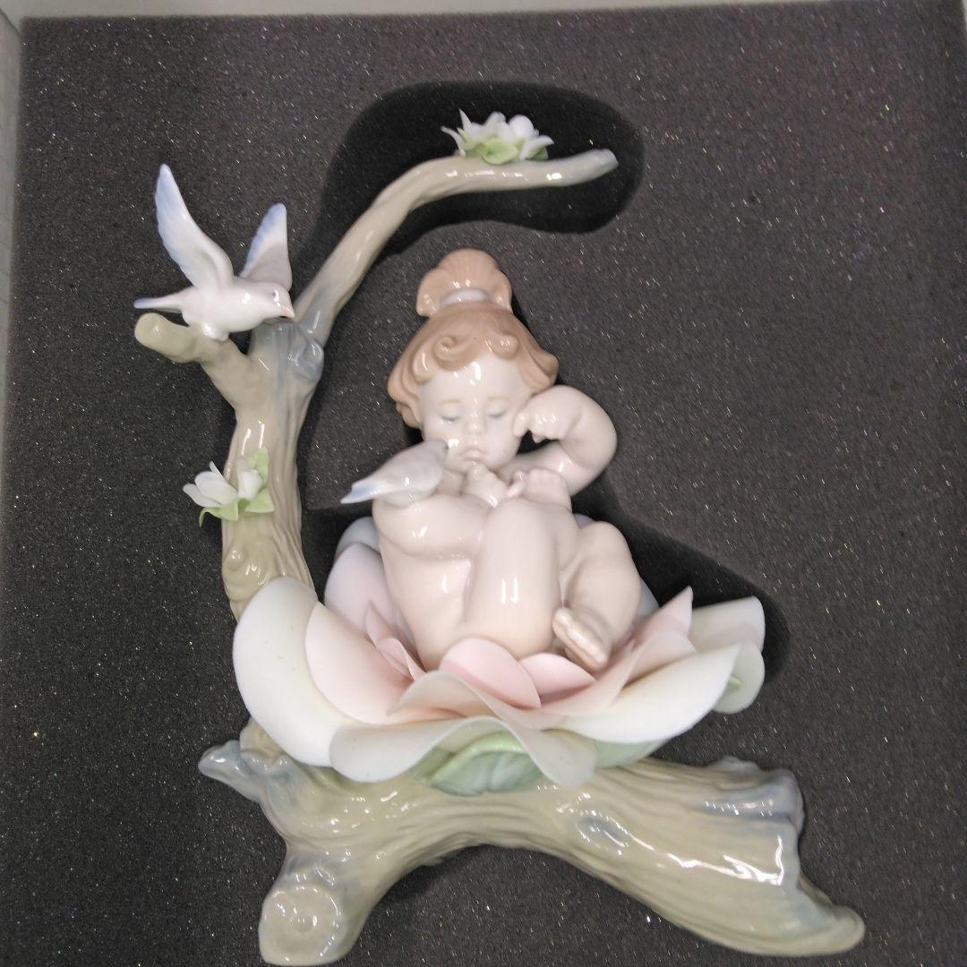 リヤドロ　花の妖精の子供