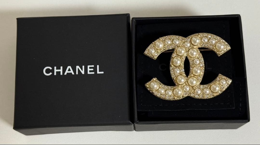 美品　CHANEL シャネル　ブローチ　ゴールド